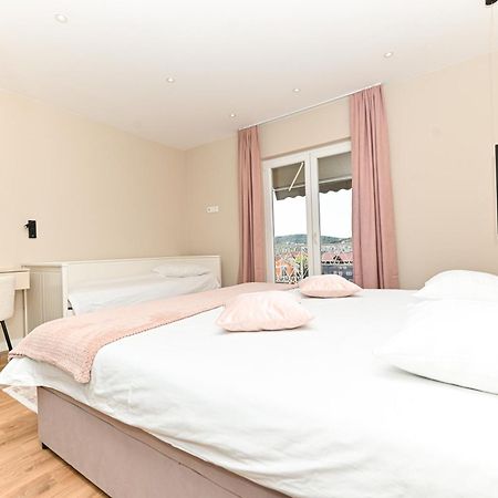 Apartment Dajana Feeling Of Home Trogir Exteriör bild
