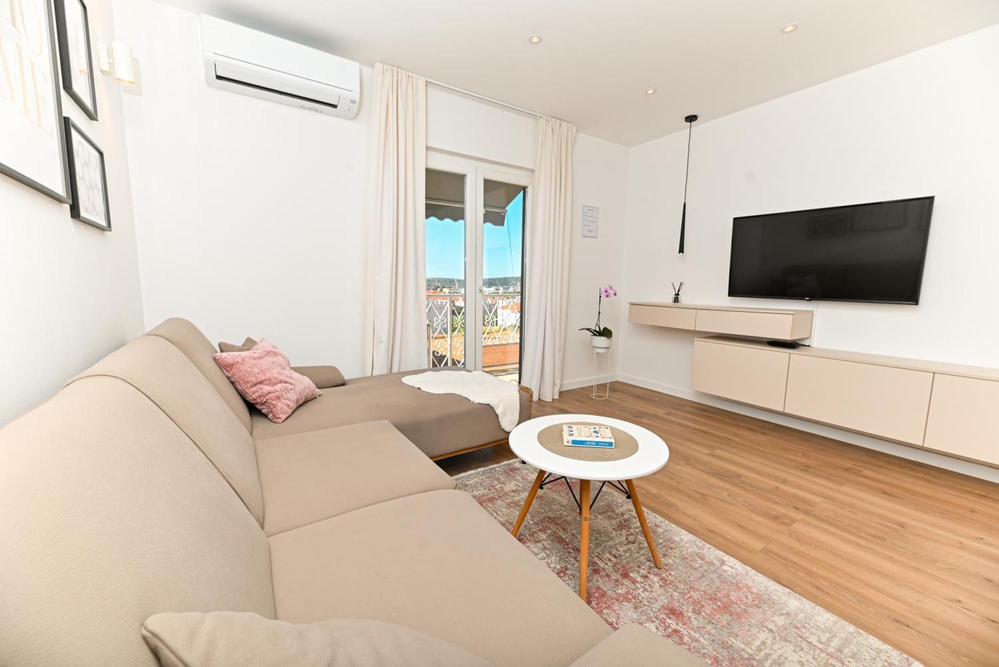 Apartment Dajana Feeling Of Home Trogir Exteriör bild